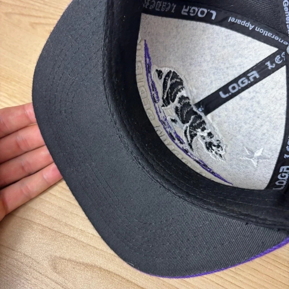 outdoor cap Company good used